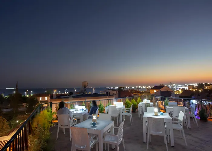 Sofia Corner מלון דירות 3*