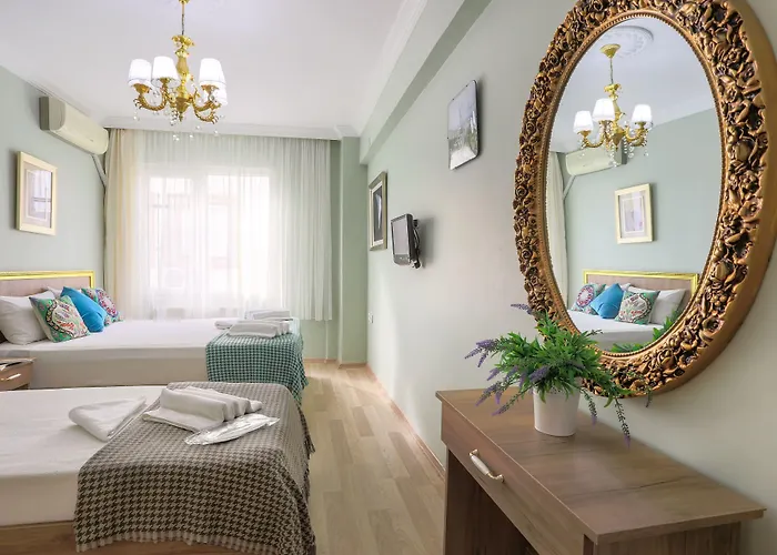 Ξενοδοχείο με διαμερίσματα Sofia Corner 3*