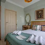 Aparthotel Sofia Corner 3*