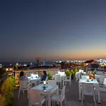 Sofia Corner Aparthotel 3*