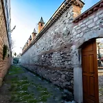 Sofia Corner شقة فندقية 3*