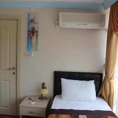 Sofia Corner Aparthotel 3*