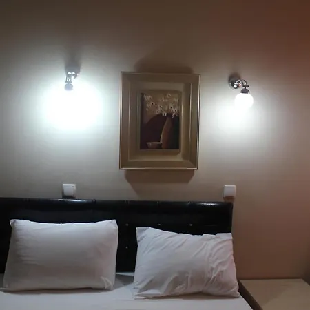 Sofia Corner Aparthotel 3*