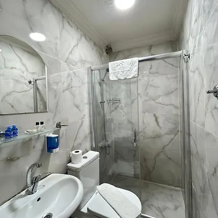 Sofia Corner 3*