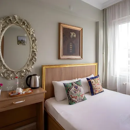 Sofia Corner Aparthotel 4*