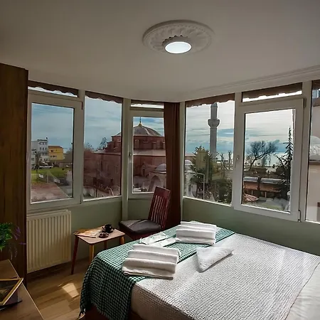 Sofia Corner 3*