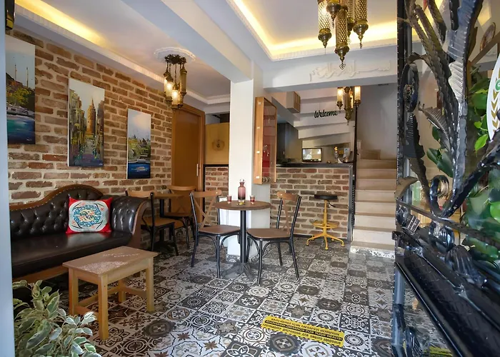 Apartahotel Sofia Corner 3*