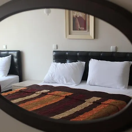 Sofia Corner Istambul